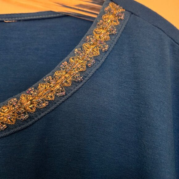 Chico's cerulean blue S/S top with sparkle embellishment Size 3/XL - Picture 3 of 4